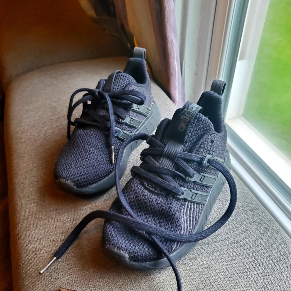 Kid's Adidas Sneakers